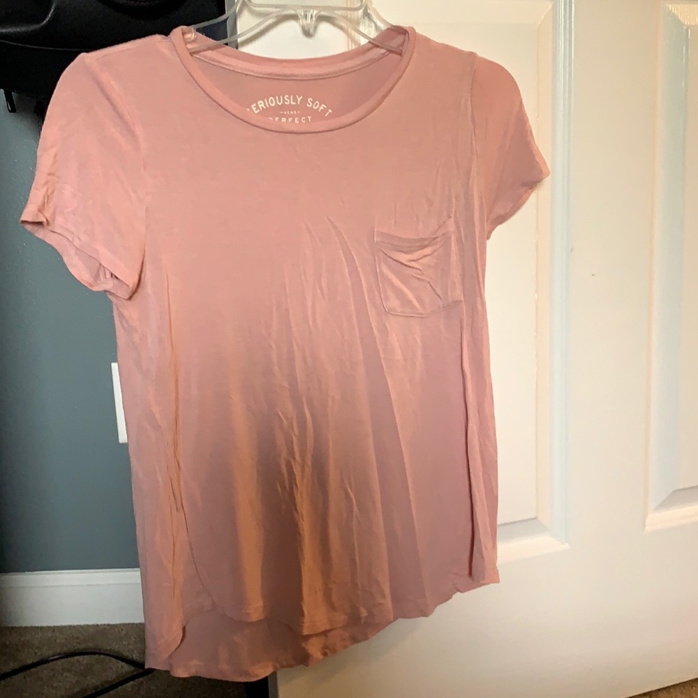 Aeropostale soft crew neck tee size small